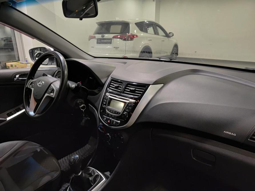 Hyundai Solaris I Казань  - изображение 13