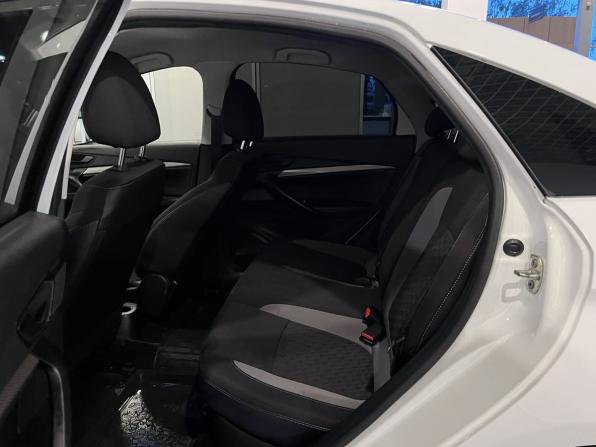 Lada (ВАЗ) Vesta I Рестайлинг (NG) с пробегом 2023 года, цена 999 000 рублей, 45997 км, седан, Автокод Объявления