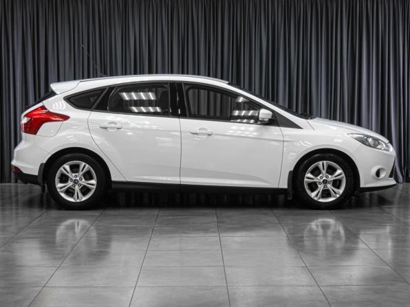Ford Focus III с пробегом 2013 года, цена 799 000 рублей, 131185 км, хэтчбек, Автокод Объявления