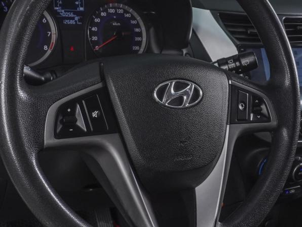 Hyundai Solaris I Рестайлинг с пробегом 2015 года, цена 830 000 рублей, 126861 км, хэтчбек, Автокод Объявления