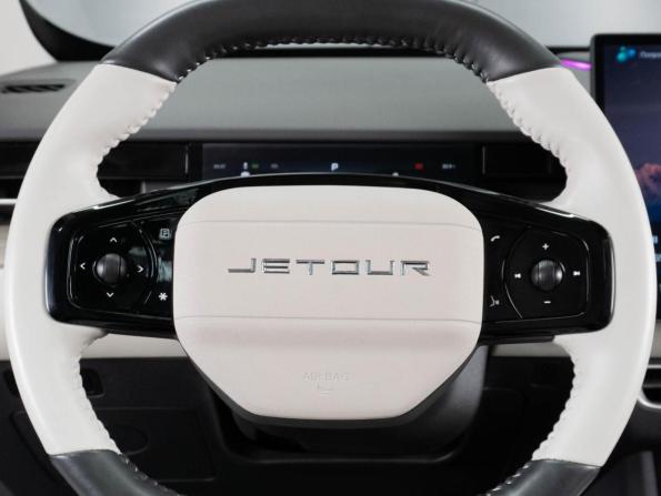 JETOUR DASHING I с пробегом 2024 года, цена 2 900 000 рублей, 22501 км, внедорожник, Автокод Объявления