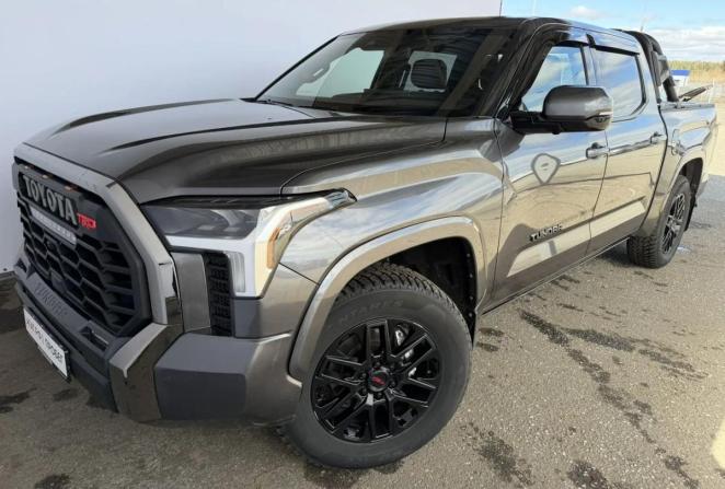 Toyota Tundra III с пробегом 2023 года, цена 7 990 000 рублей, 54309 км, offers.body_type.unknown, Автокод Объявления