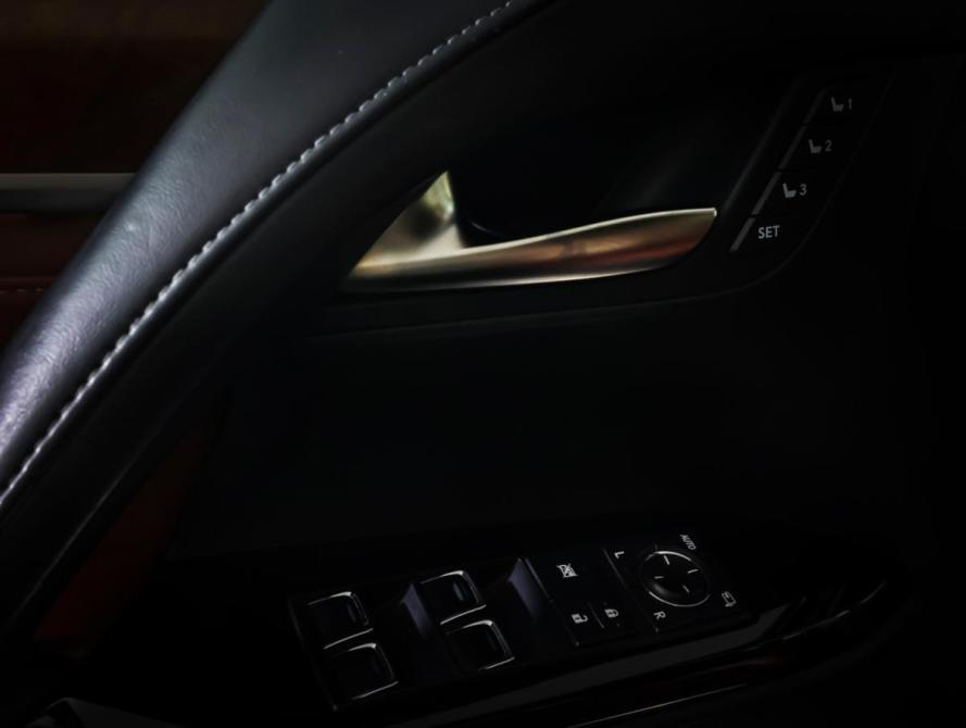 Lexus LX III Рестайлинг 2 Москва  - изображение 18