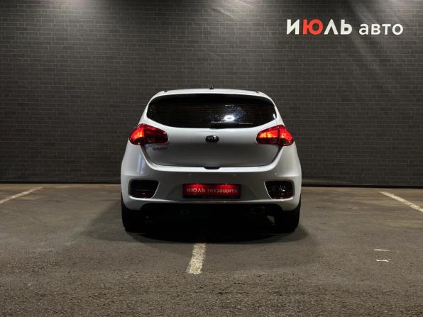 Kia Ceed II Рестайлинг с пробегом 2016 года, цена 1 340 000 рублей, 156262 км, хэтчбек, Автокод Объявления