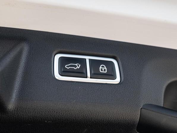 Kia Sorento IV с пробегом 2021 года, цена 4 100 000 рублей, 84099 км, внедорожник, Автокод Объявления