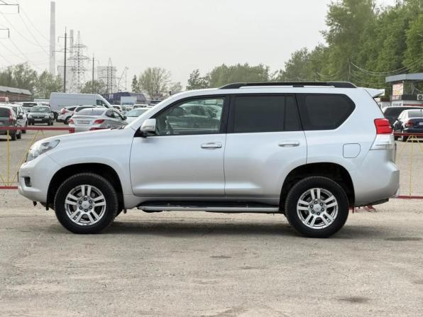 Toyota Land Cruiser Prado 150 Series с пробегом 2009 года, цена 2 689 000 рублей, 172123 км, внедорожник, Автокод Объявления