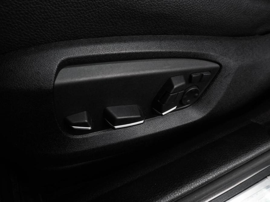 BMW 5 серии VI (F10/F11/F07) Рестайлинг Воронеж  - изображение 12