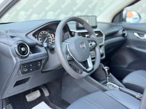 Changan Alsvin с пробегом 2023 года, цена 995 000 рублей, 101000 км, седан, Автокод Объявления