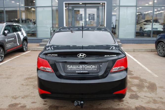 Hyundai Solaris I с пробегом 2014 года, цена 640 000 рублей, 156800 км, седан, Автокод Объявления