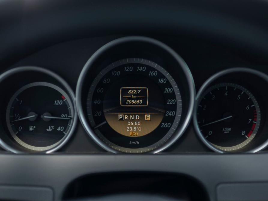 Mercedes-Benz C-Класс III (W204) Рестайлинг Курган  - изображение 16