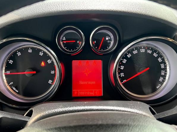 Opel Mokka I с пробегом 2013 года, цена 1 350 000 рублей, 133115 км, внедорожник, Автокод Объявления