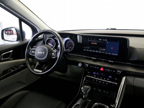 Kia Carnival IV с пробегом 2023 года, цена 3 950 000 рублей, 94000 км, минивэн, Автокод Объявления