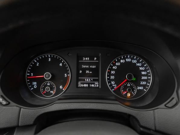 SEAT Alhambra II Рестайлинг с пробегом 2015 года, цена 1 360 000 рублей, 225219 км, минивэн, Автокод Объявления