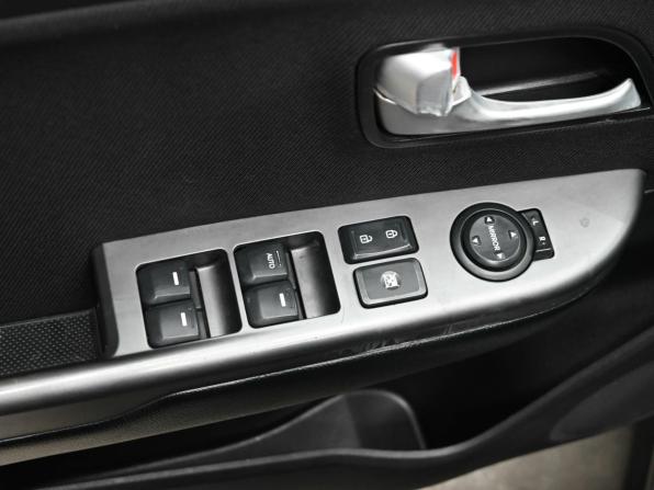Kia Rio III Рестайлинг с пробегом 2016 года, цена 1 330 000 рублей, 114515 км, седан, Автокод Объявления