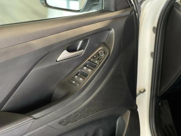 Hyundai Creta II с пробегом 2022 года, цена 2 495 000 рублей, 80291 км, внедорожник, Автокод Объявления
