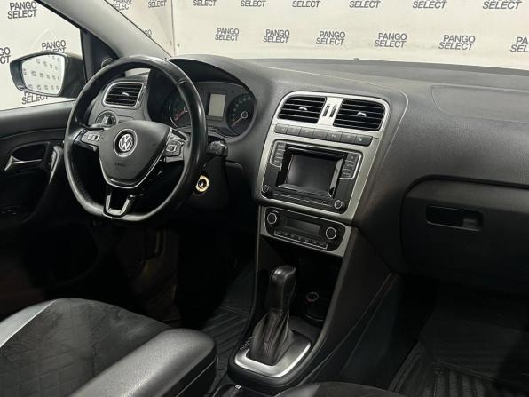Volkswagen Polo V Рестайлинг с пробегом 2017 года, цена 1 169 687 рублей, 78463 км, седан, Автокод Объявления