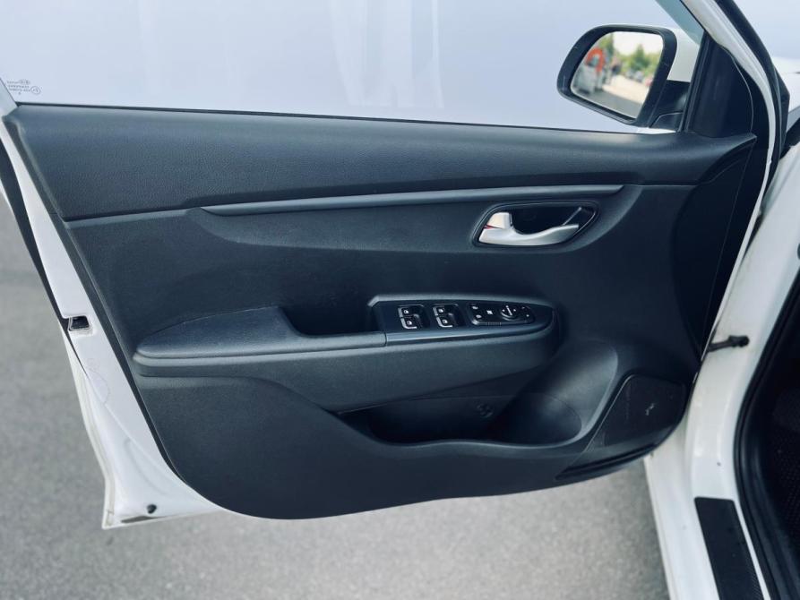 Kia Rio IV Санкт-Петербург  - изображение 21