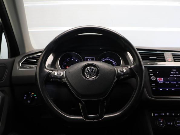 Volkswagen Tiguan II с пробегом 2019 года, цена 2 215 000 рублей, 117556 км, внедорожник, Автокод Объявления