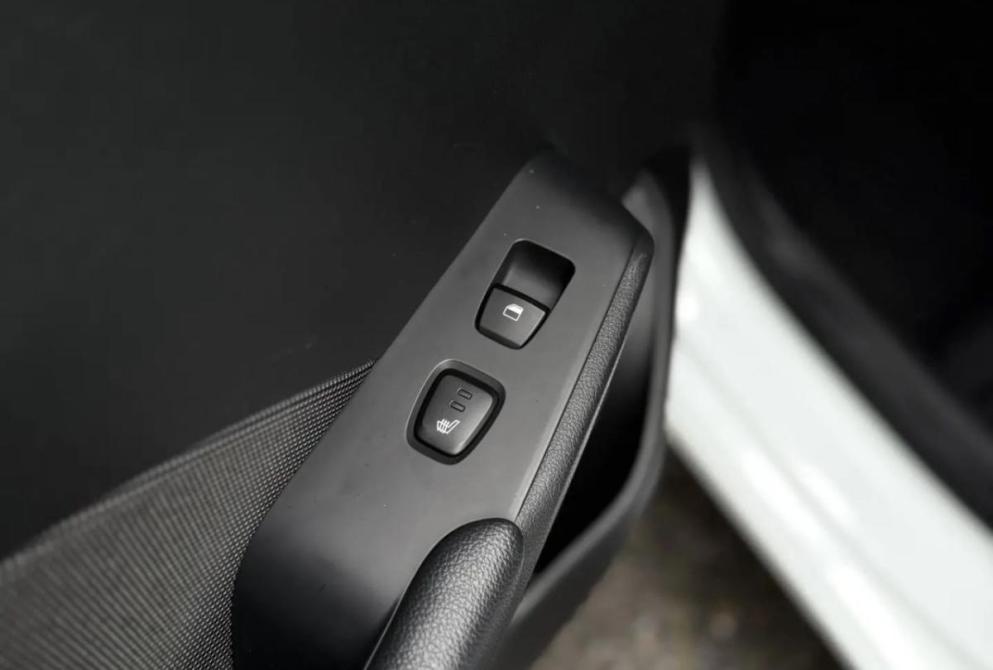 Hyundai Solaris I Рестайлинг Ставрополь  - изображение 19