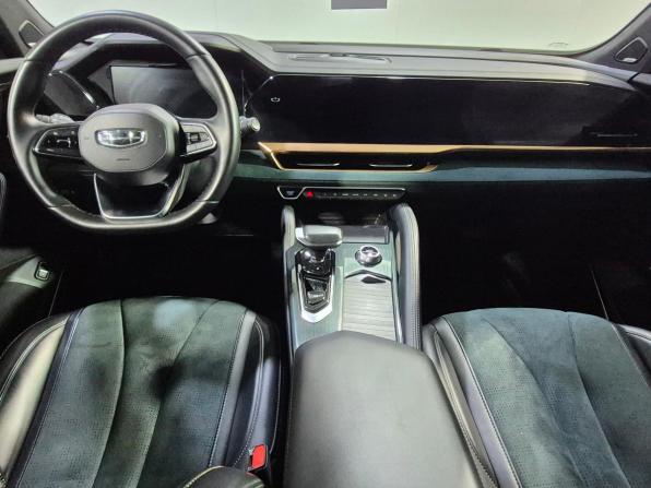 Geely Monjaro I с пробегом 2023 года, цена 2 749 000 рублей, 110334 км, внедорожник, Автокод Объявления