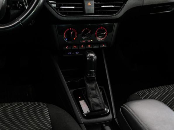Volkswagen Polo VI с пробегом 2021 года, цена 1 499 000 рублей, 85977 км, лифтбек, Автокод Объявления