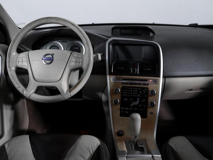 Volvo XC60 I Москва  - изображение 13