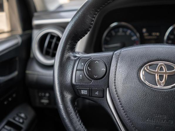 Toyota RAV4 IV (XA40) Рестайлинг с пробегом 2019 года, цена 2 399 000 рублей, 87225 км, внедорожник, Автокод Объявления