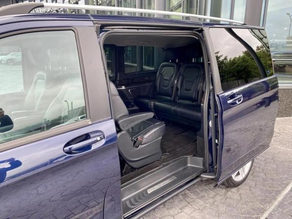 Mercedes-Benz V-Класс III (W447) с пробегом 2018 года, цена 3 599 000 рублей, 267148 км, минивэн, Автокод Объявления