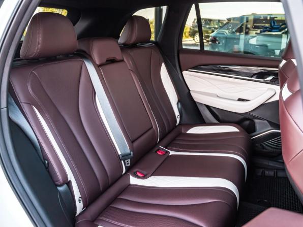 Geely Monjaro I с пробегом 2024 года, цена 3 600 000 рублей, 50994 км, внедорожник, Автокод Объявления