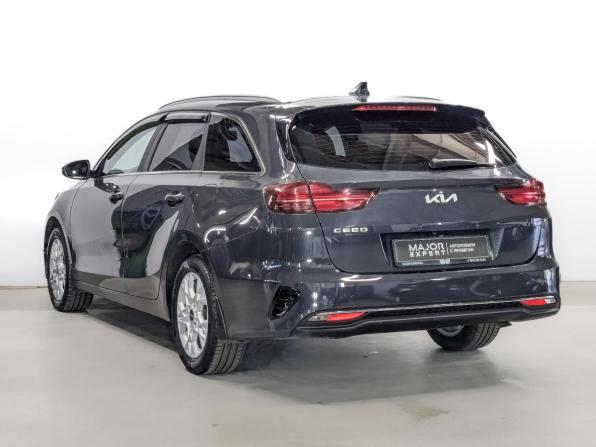 Kia Ceed III Рестайлинг с пробегом 2022 года, цена 2 300 000 рублей, 71000 км, универсал, Автокод Объявления