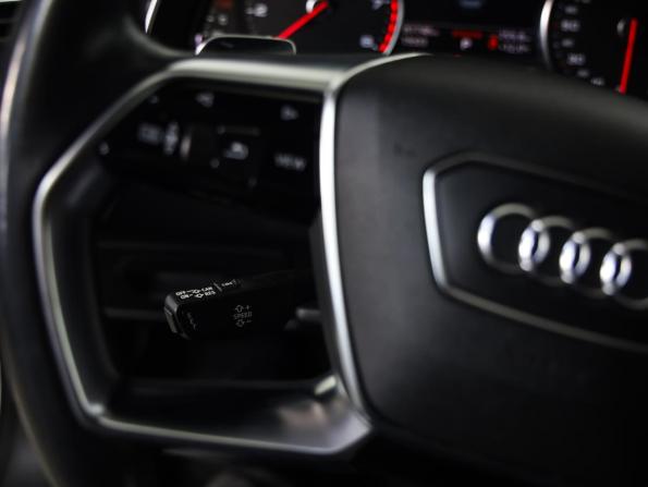 Audi A6 V (C8) с пробегом 2019 года, цена 3 799 000 рублей, 81744 км, седан, Автокод Объявления