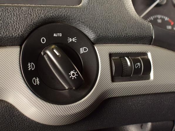 Skoda Octavia II (A5) Рестайлинг с пробегом 2012 года, цена 995 995 рублей, 186578 км, лифтбек, Автокод Объявления