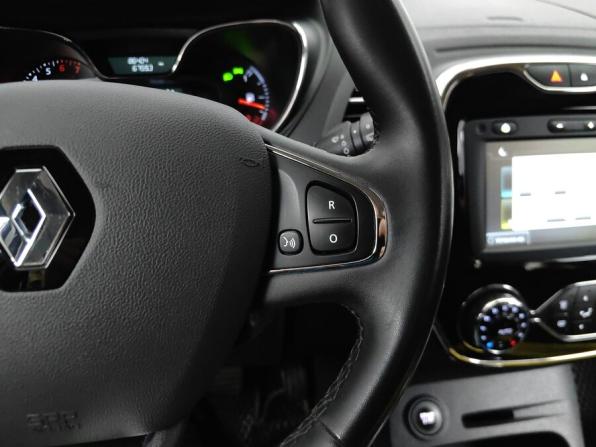 Renault Kaptur I с пробегом 2019 года, цена 1 399 000 рублей, 86403 км, внедорожник, Автокод Объявления