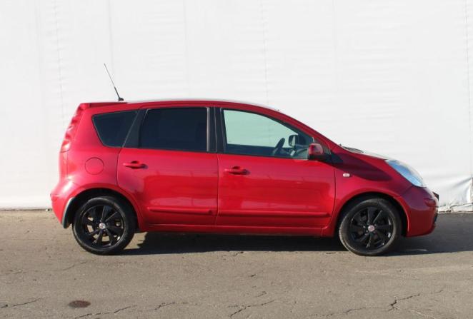 Nissan Note I с пробегом 2008 года, цена 570 000 рублей, 241272 км, хэтчбек, Автокод Объявления