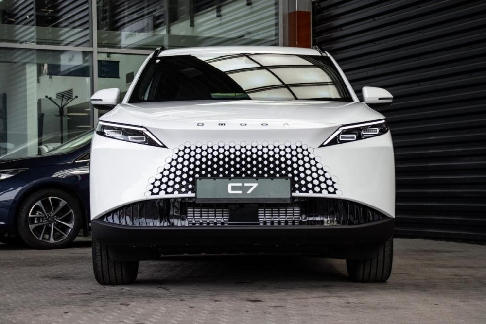 Omoda C7 Санкт-Петербург  - изображение 2