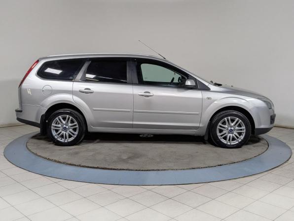 Ford Focus II с пробегом 2006 года, цена 478 900 рублей, 186000 км, универсал, Автокод Объявления