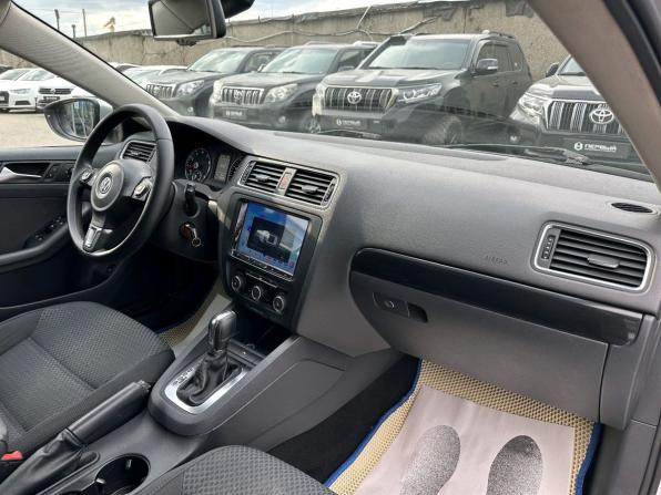Volkswagen Jetta VI с пробегом 2012 года, цена 590 000 рублей, 170859 км, седан, Автокод Объявления
