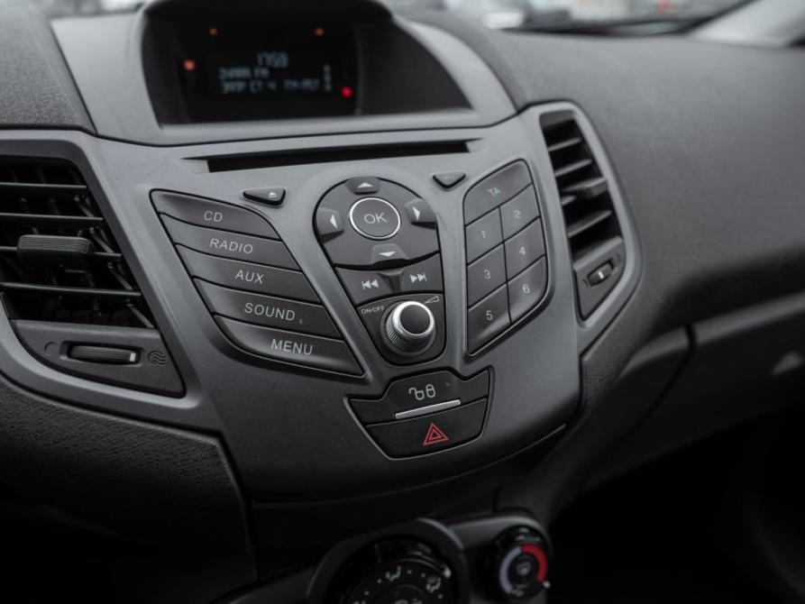 Ford Fiesta Mk6 Рестайлинг Москва  - изображение 16