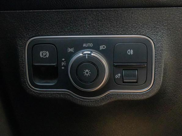 Mercedes-Benz GLB I (X247) с пробегом 2021 года, цена 3 420 000 рублей, 114171 км, внедорожник, Автокод Объявления