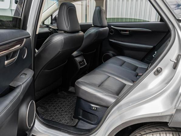 Lexus NX I с пробегом 2015 года, цена 2 275 000 рублей, 218196 км, внедорожник, Автокод Объявления