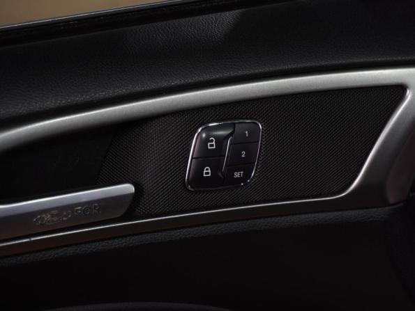 Ford Fusion (North America) II Рестайлинг с пробегом 2017 года, цена 1 199 000 рублей, 218995 км, седан, Автокод Объявления