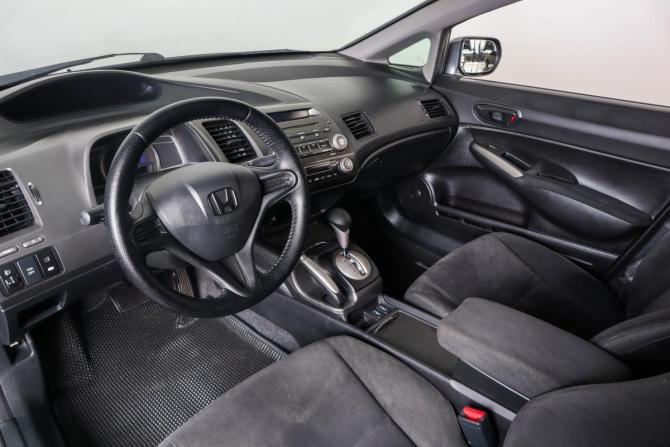 Honda Civic VIII Рестайлинг с пробегом 2010 года, цена 949 000 рублей, 216871 км, седан, Автокод Объявления