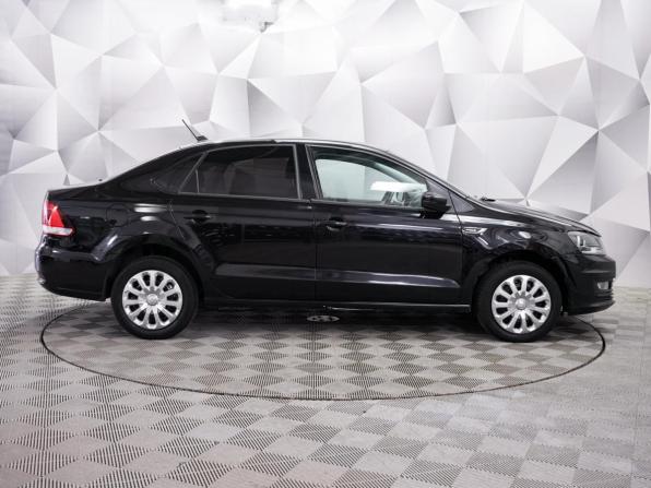 Volkswagen Polo V Рестайлинг с пробегом 2018 года, цена 1 212 000 рублей, 139784 км, седан, Автокод Объявления