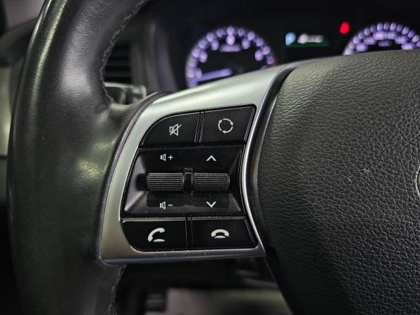 Hyundai Sonata VII (LF) Рестайлинг с пробегом 2019 года, цена 1 195 000 рублей, 355000 км, седан, Автокод Объявления