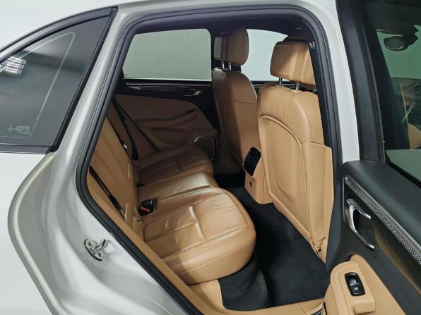 Porsche Macan I с пробегом 2018 года, цена 3 399 000 рублей, 149762 км, внедорожник, Автокод Объявления
