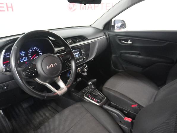 Kia Rio IV Рестайлинг с пробегом 2021 года, цена 1 605 000 рублей, 99967 км, седан, Автокод Объявления