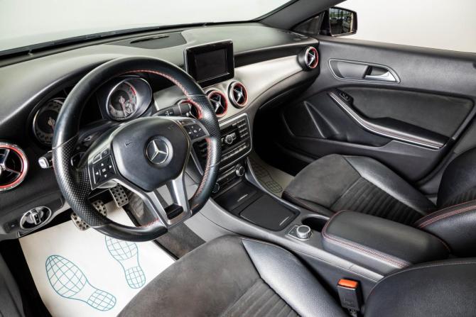 Mercedes-Benz CLA I (C117 X117) с пробегом 2014 года, цена 1 579 000 рублей, 179370 км, седан, Автокод Объявления