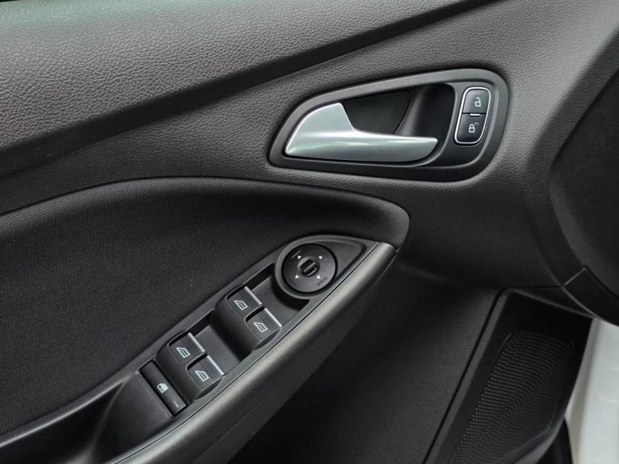 Ford Focus III Рестайлинг Санкт-Петербург  - изображение 17
