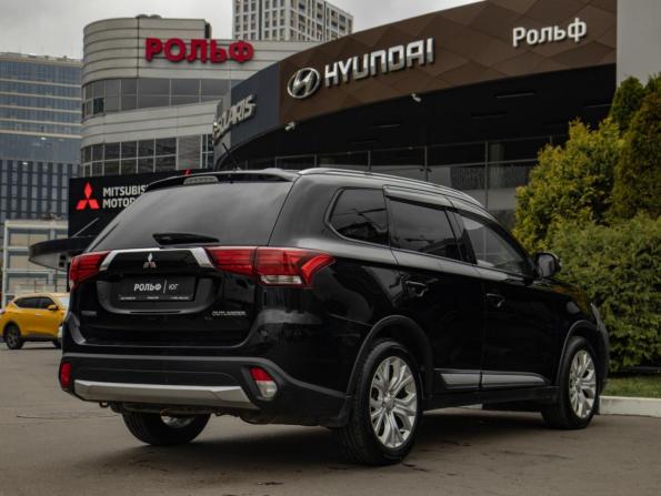 Mitsubishi Outlander III Рестайлинг 2 с пробегом 2015 года, цена 1 298 000 рублей, 293499 км, внедорожник, Автокод Объявления