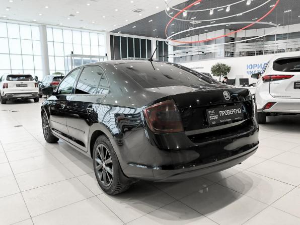 Skoda Rapid I с пробегом 2016 года, цена 1 190 000 рублей, 132359 км, лифтбек, Автокод Объявления